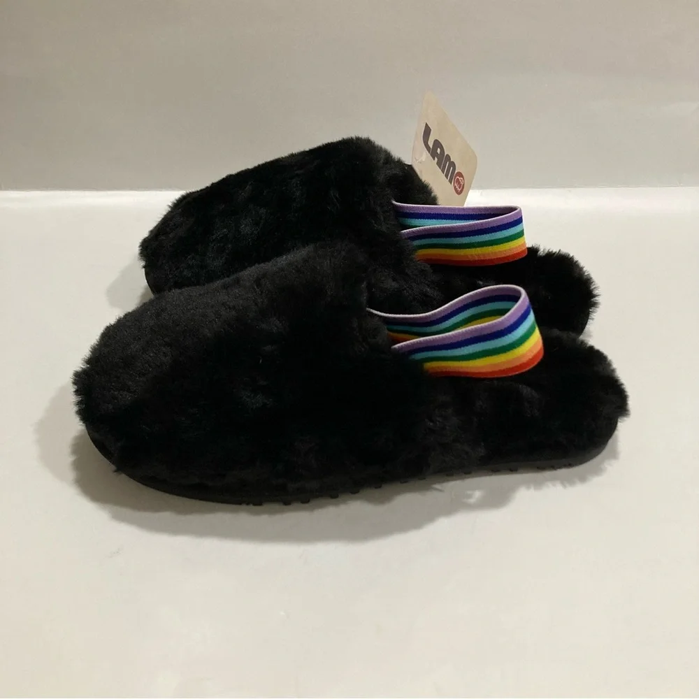 NWT Lamo slippers